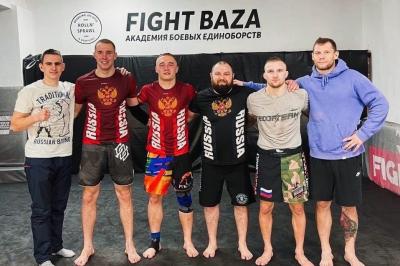     FIGHT BAZA   Bellator   FEDOR TEAM  